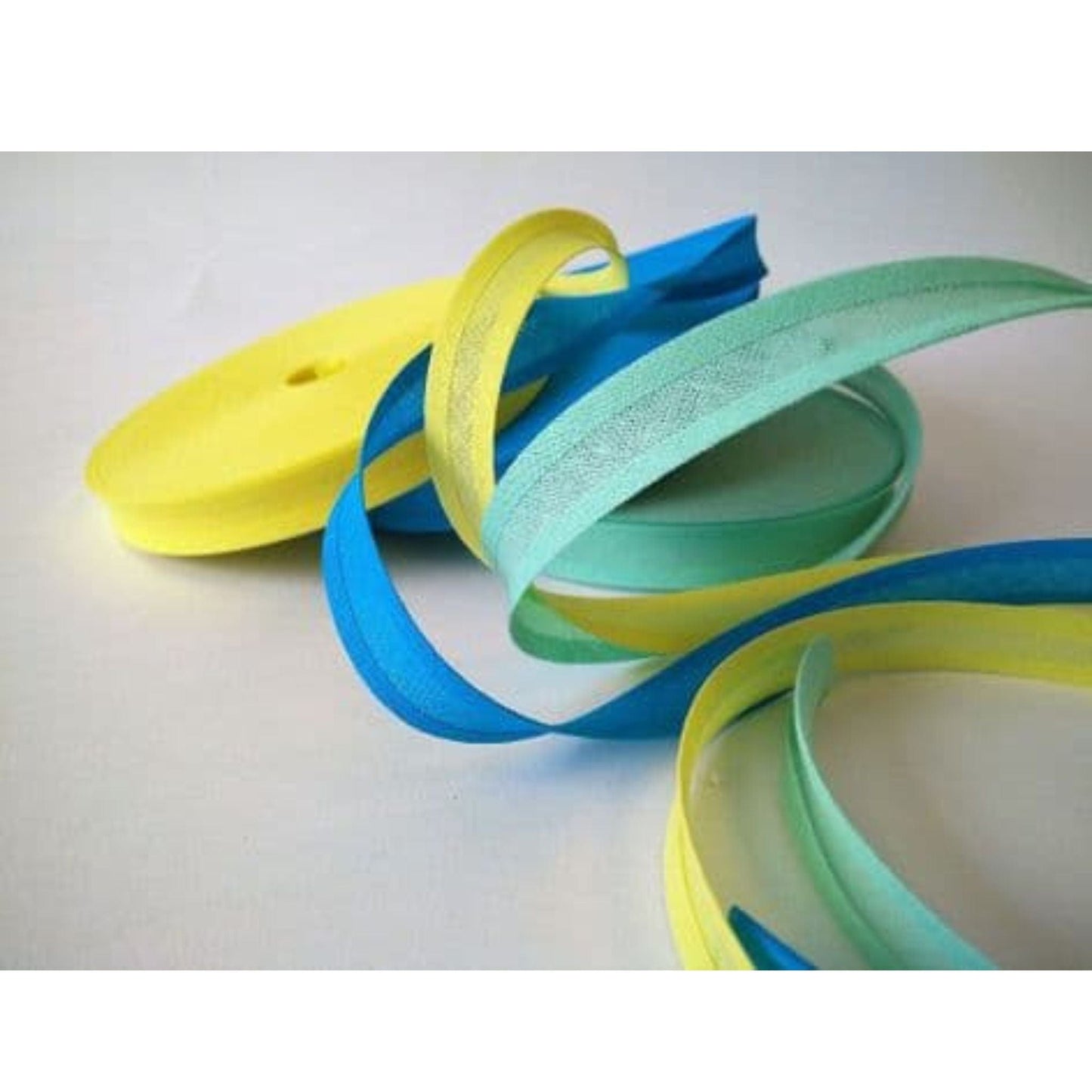 bias binding Cotton double folded bias binding - 5/8 inch/16mm - sold by the metre