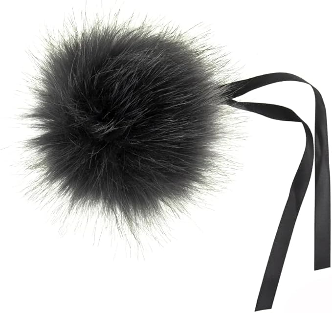 Pom Pom Faux fur hat Pom Pom - 11cm