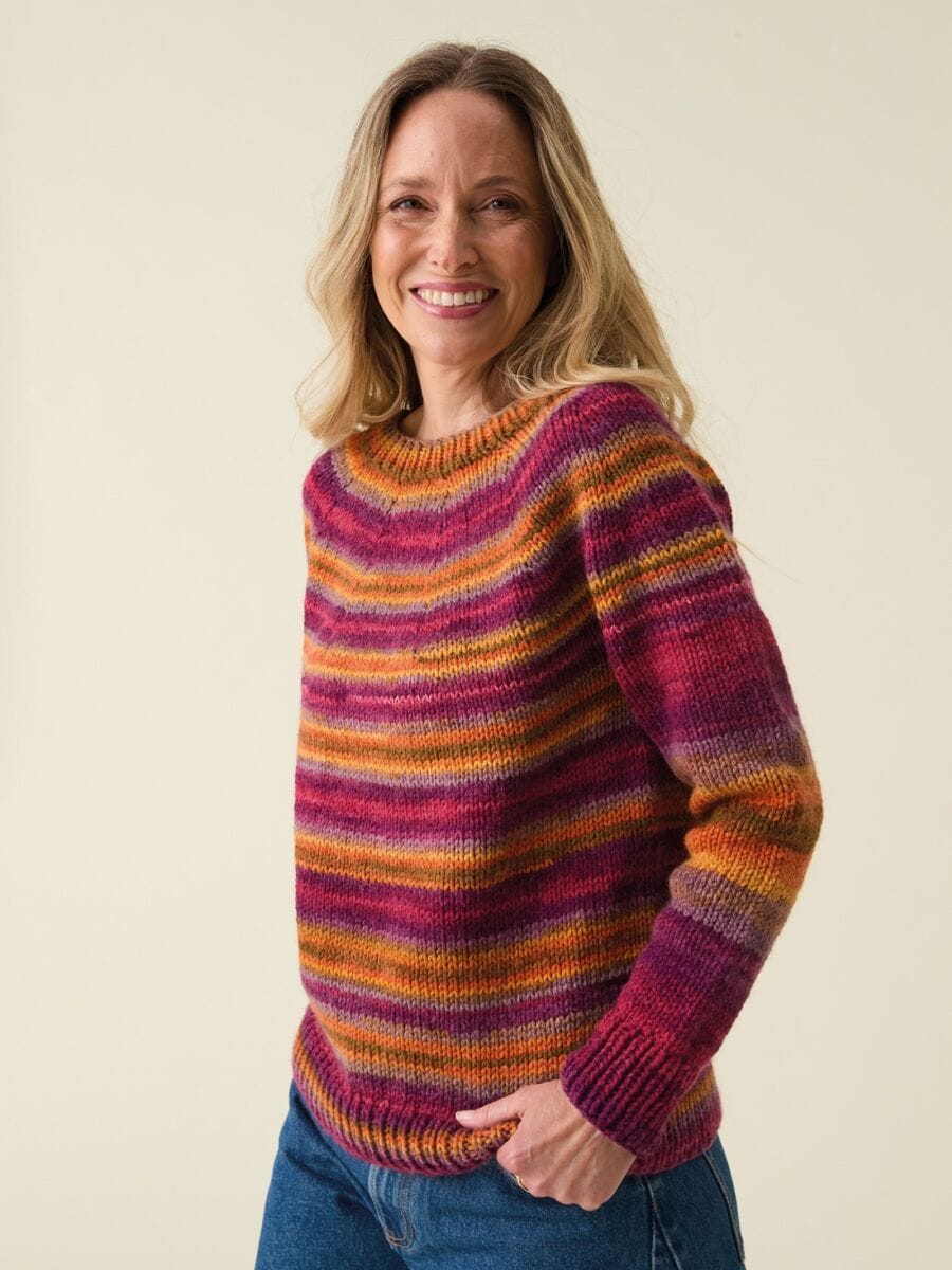 Womens Sweater Chunky knitting pattern - Hayfield 10858