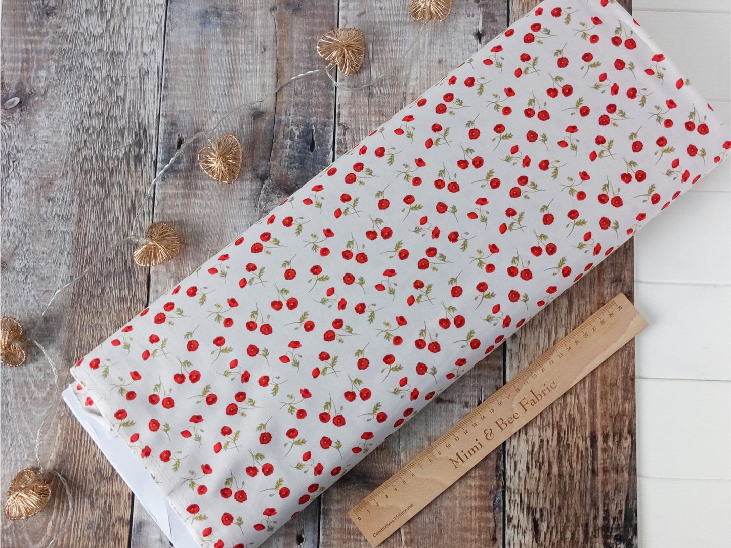 Fabric Poppies and bees on grey cotton fabric - Poppies by Lewis & Irene