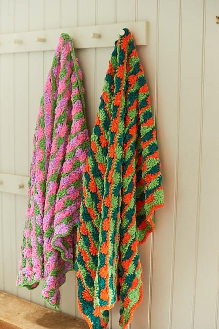 Blankets and Cushion Cover crochet pattern in chunky - Stylecraft 10248