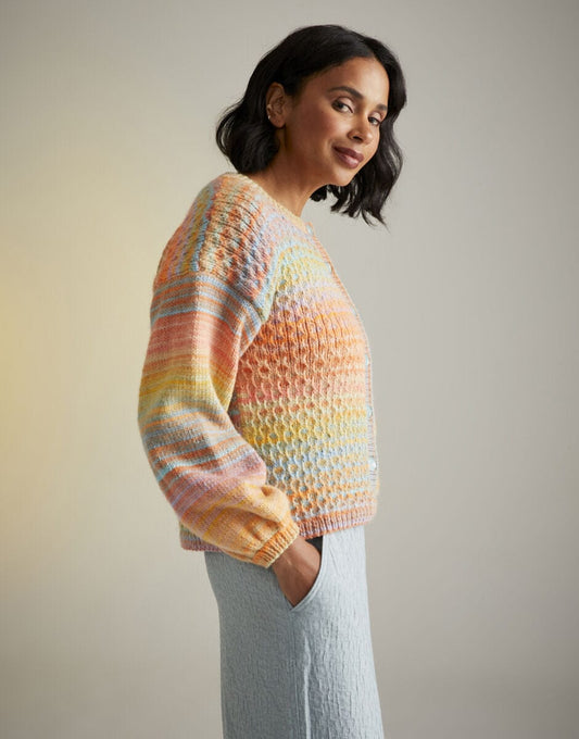 Cardigan knitting pattern in Aran - Sirdar 10716