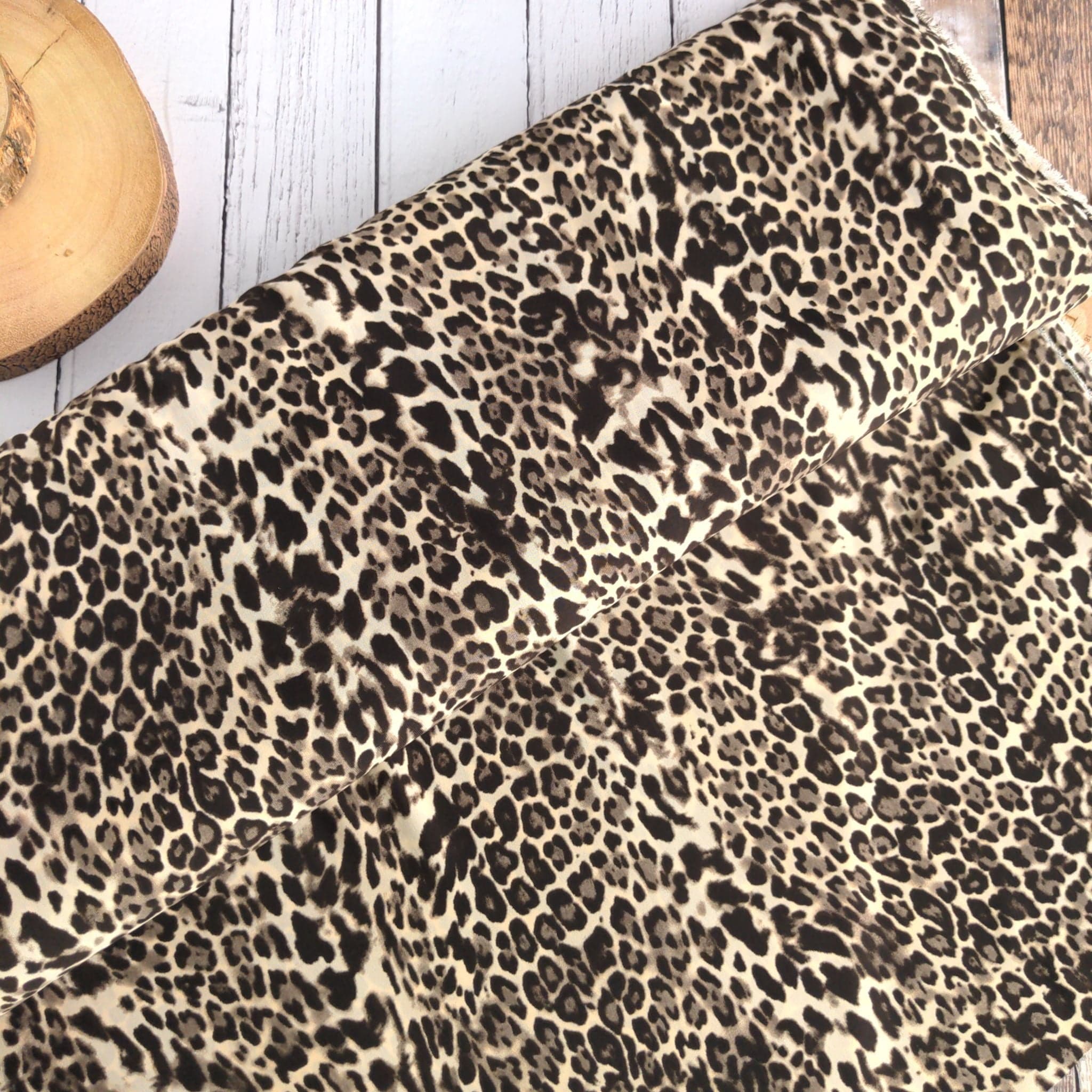 fabric Leopard print 100% polyester fabric