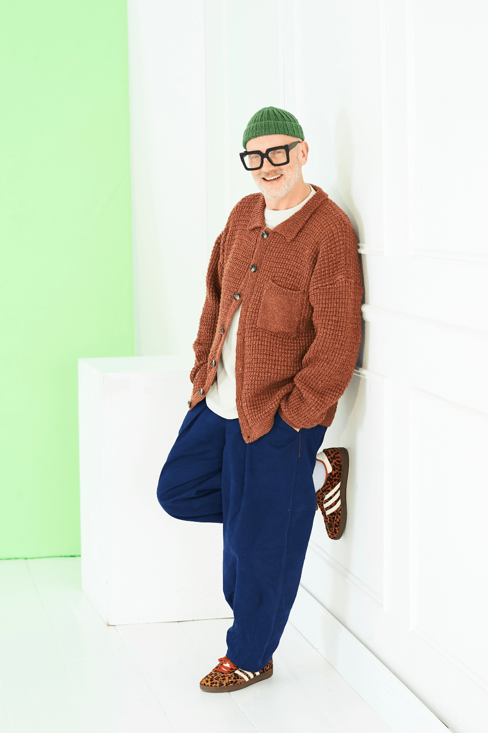 knitting-pattern Men's cardigan and sweater knitting pattern - Stylecraft Bambino 10230