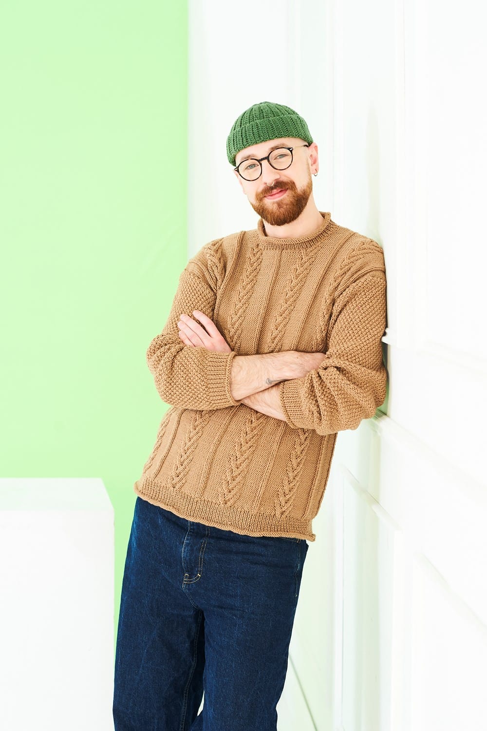 knitting-pattern Men's sweater knitting patterns - Stylecraft Bambino 10232