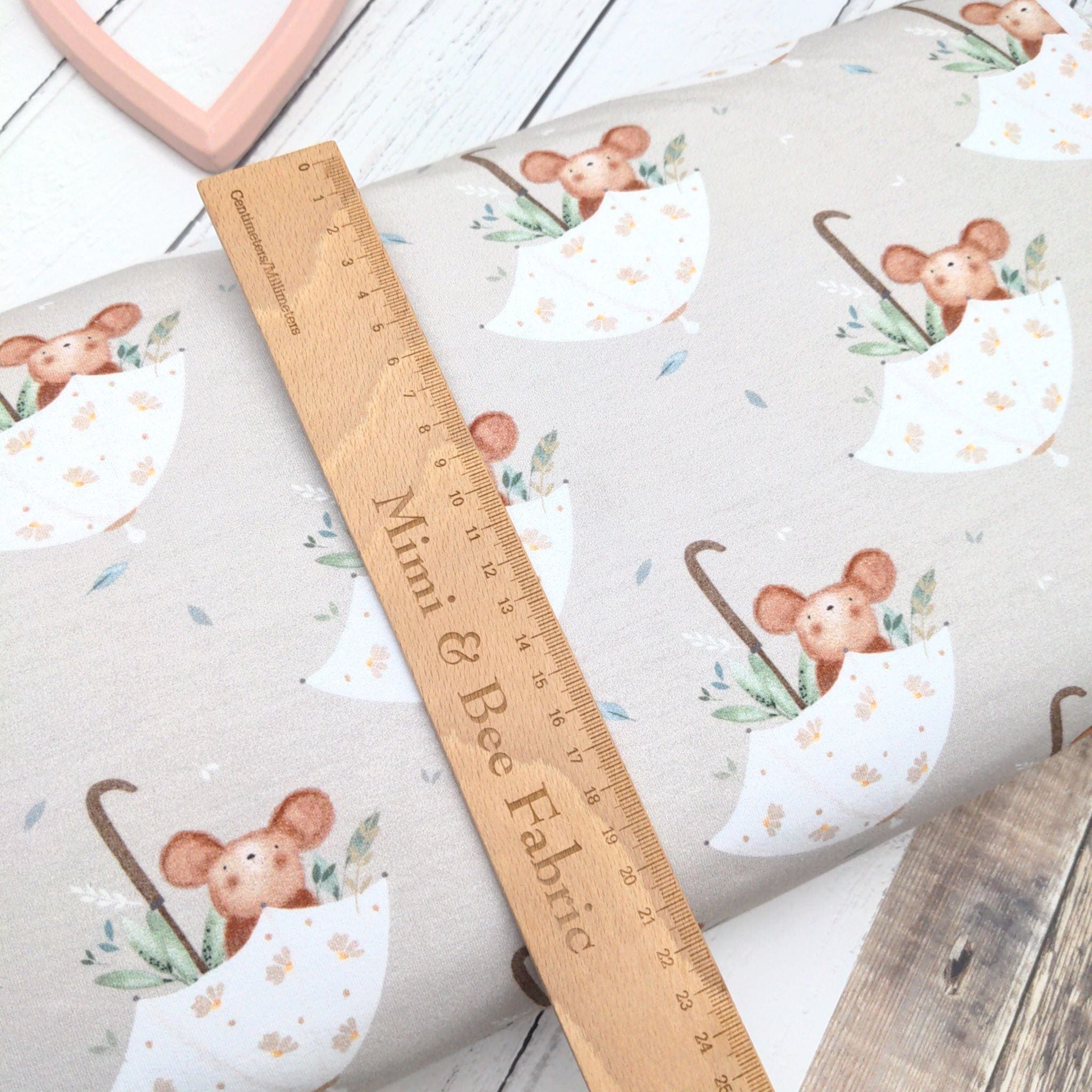 Jersey fabric Mouse in umbrella on tofu Okeo-Tex cotton Jersey - 220gsm