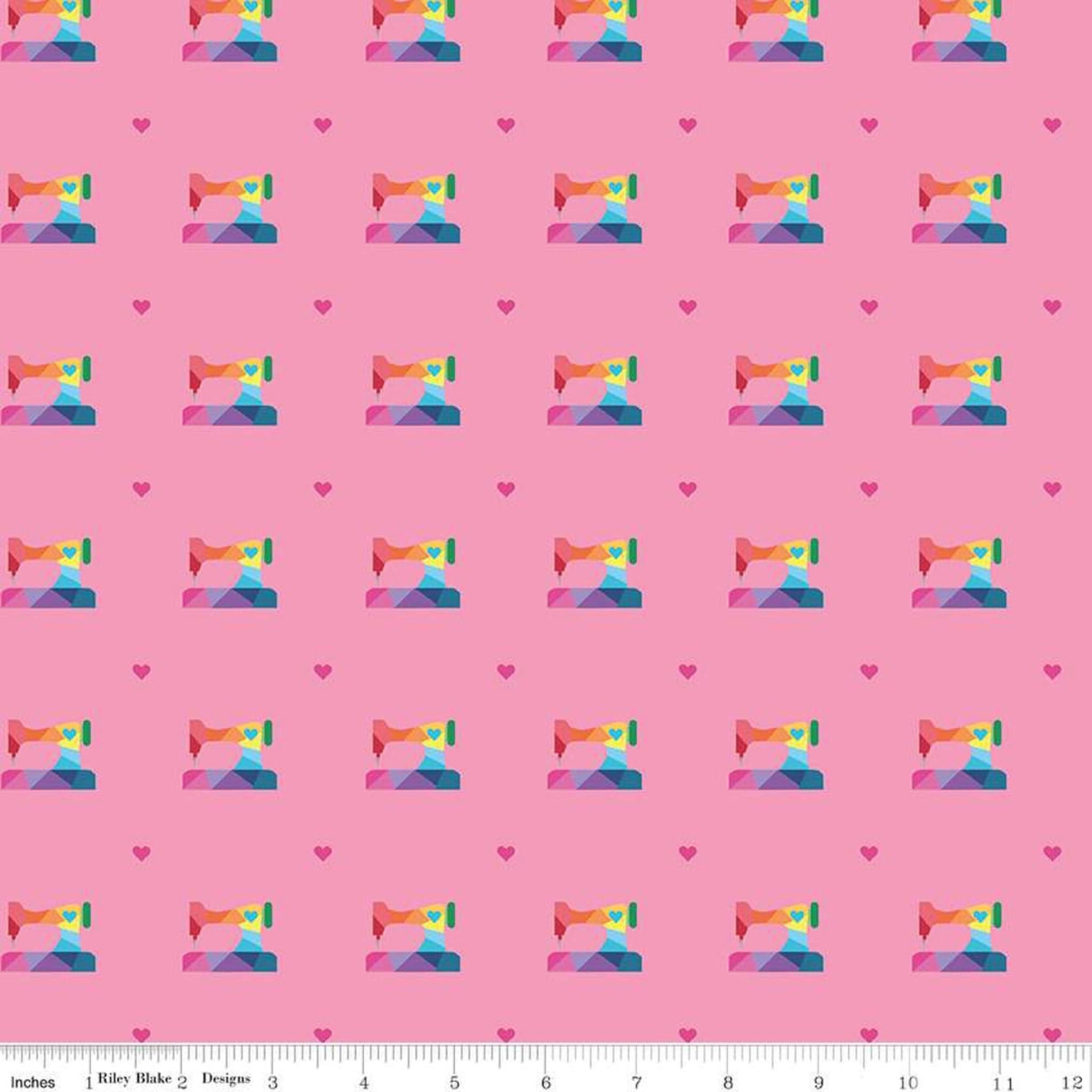 Fabric Rainbow sewing machines on white cotton fabric - Make - Riley Blake