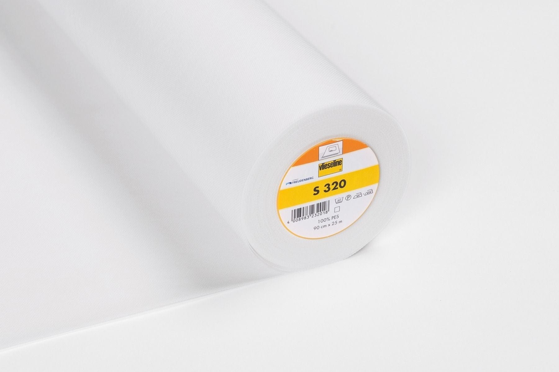 Interfacing S320 firm flexible fusible interfacing 45cm wide