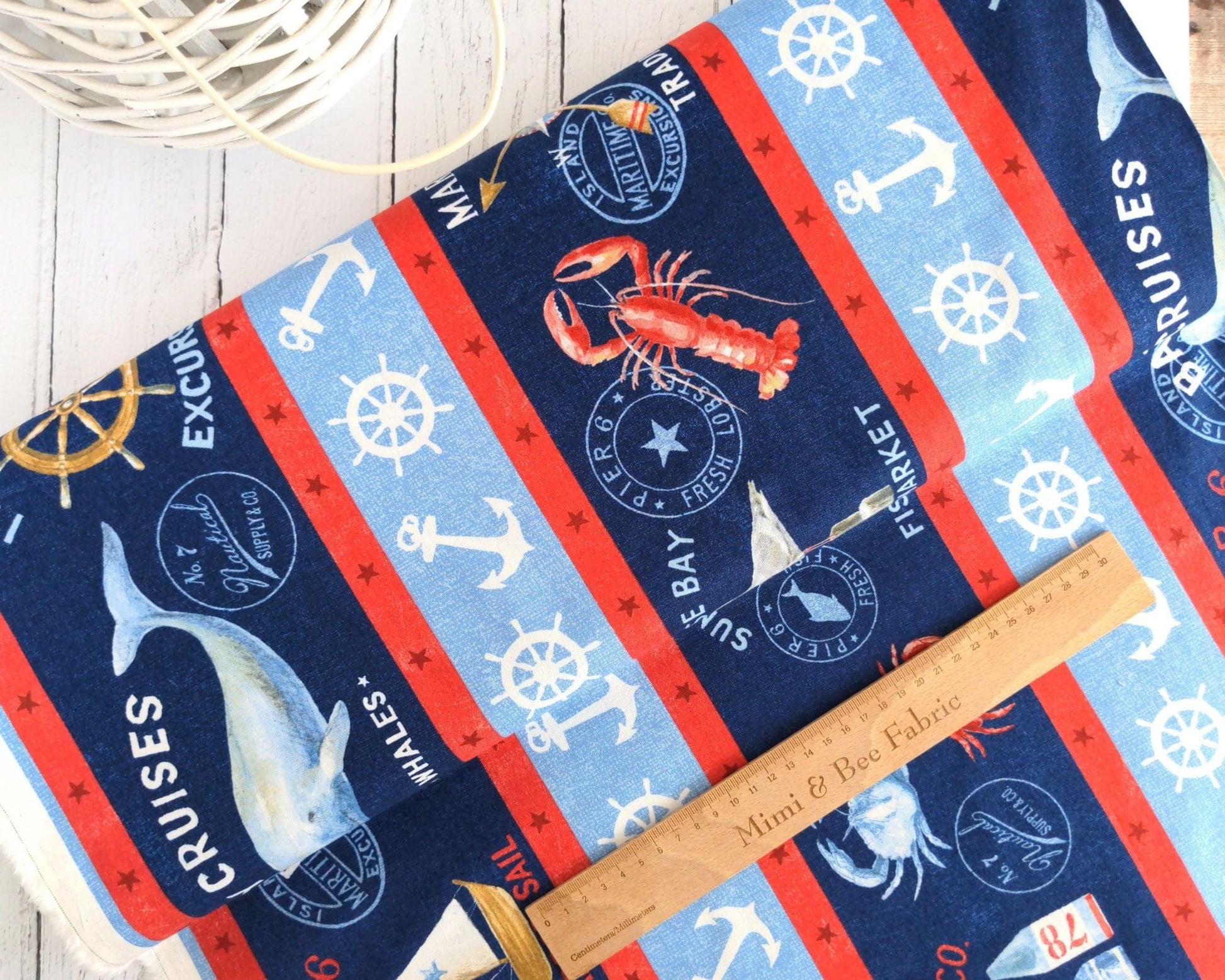 Fabric Seaside fat quarter bundle x 4 - At The Helm - Wilmington