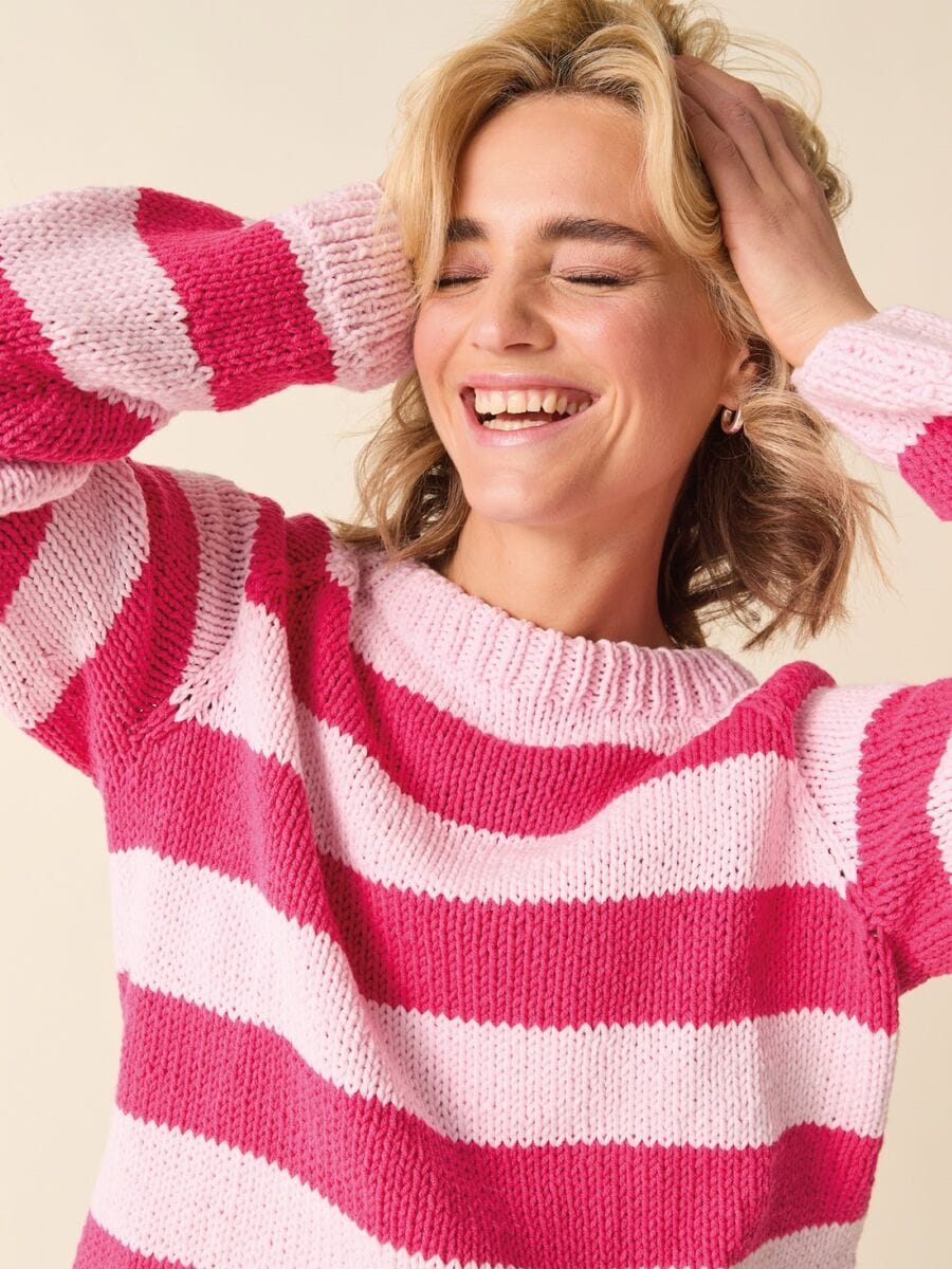 Thank me later sweater knitting pattern in SIRDAR STORIES CHUNKY - Sirdar 10876