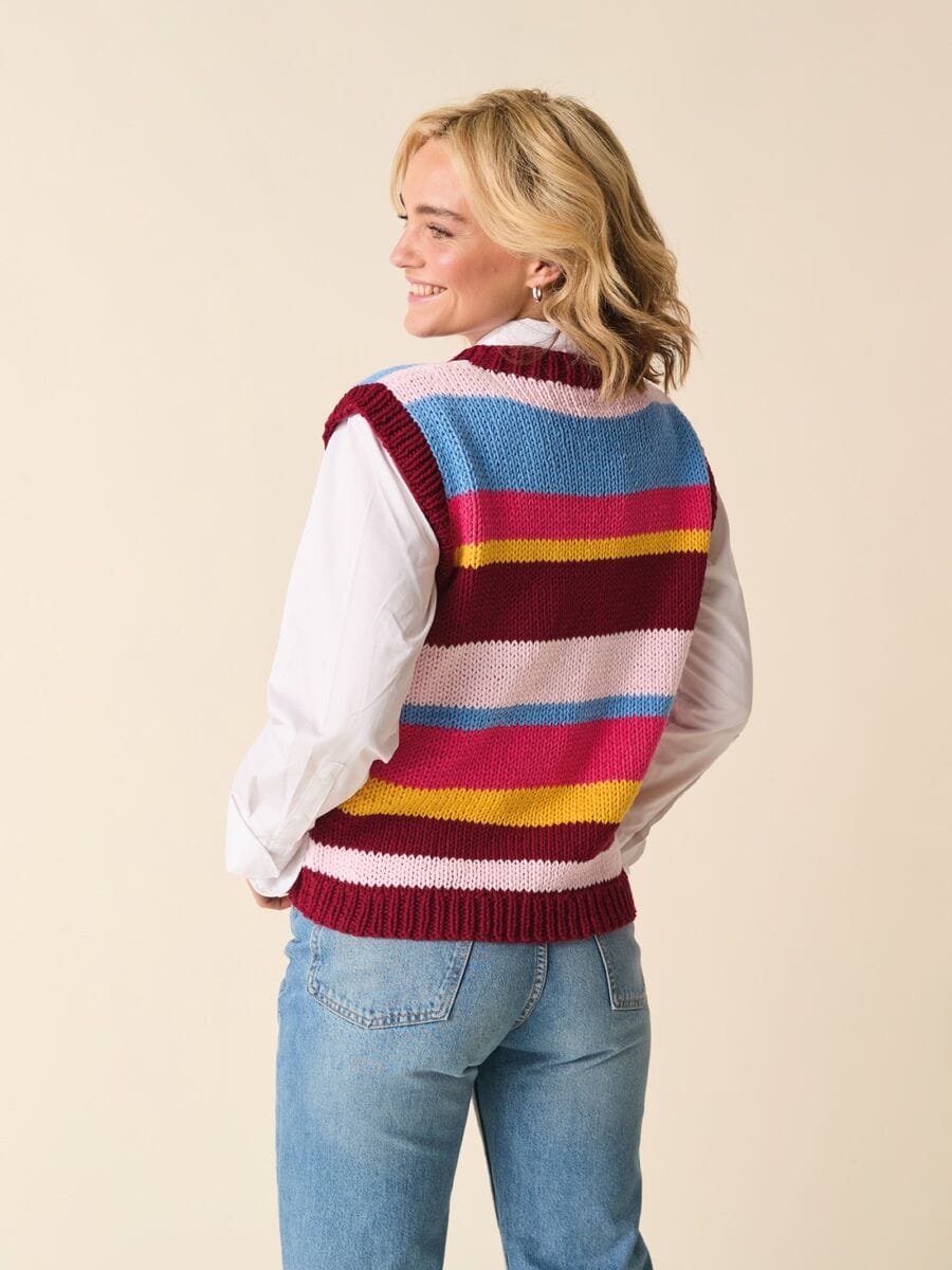 Today's mood tank knitting pattern in SIRDAR STORIES CHUNKY - Sirdar 10875