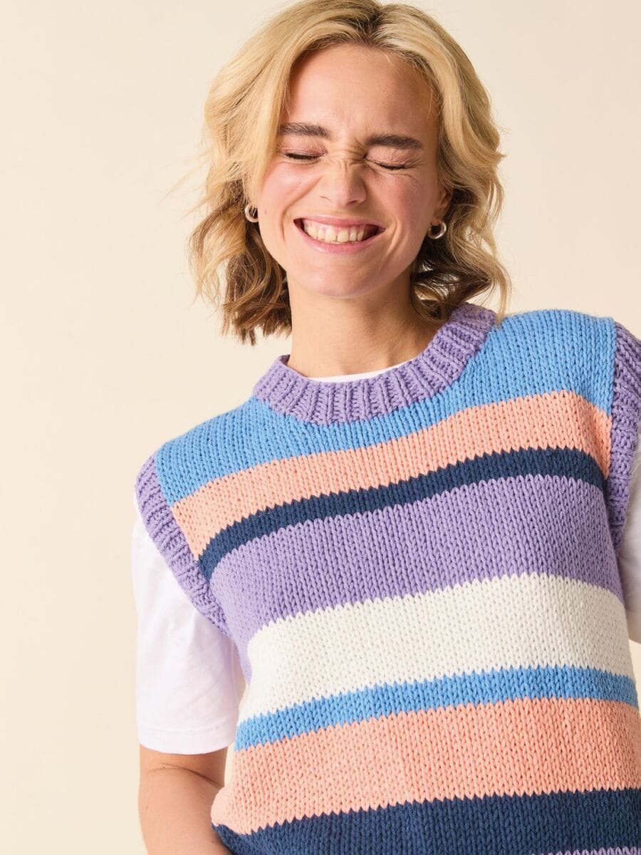 Today's mood tank knitting pattern in SIRDAR STORIES CHUNKY - Sirdar 10875