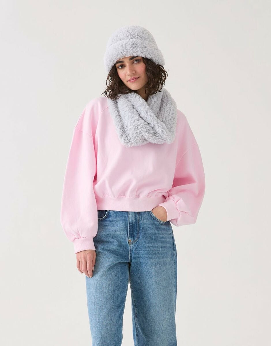 Women's Hat and Snood knitting pattern super chunky - Sirdar 10815
