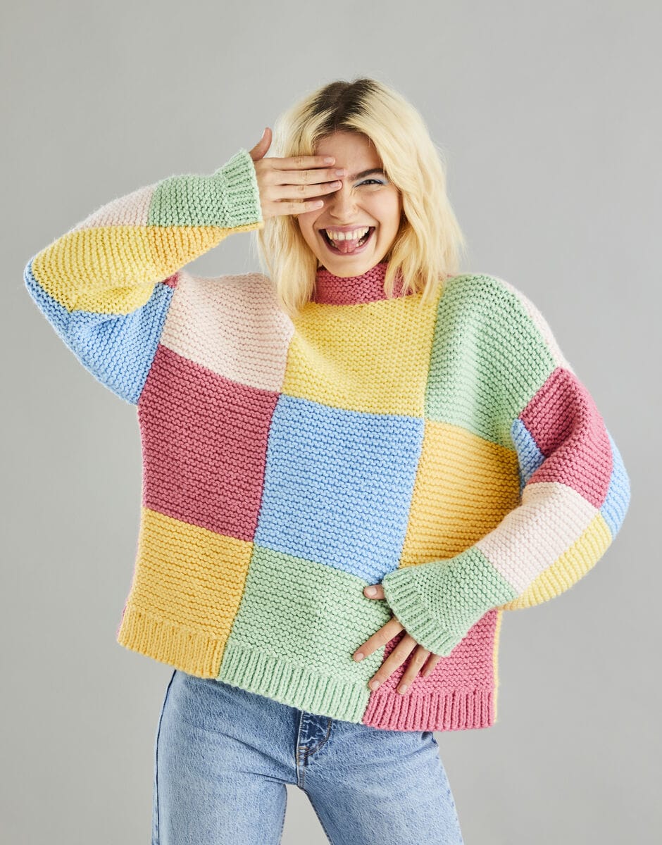 Women's Sweater knitting pattern in chunky - 10601