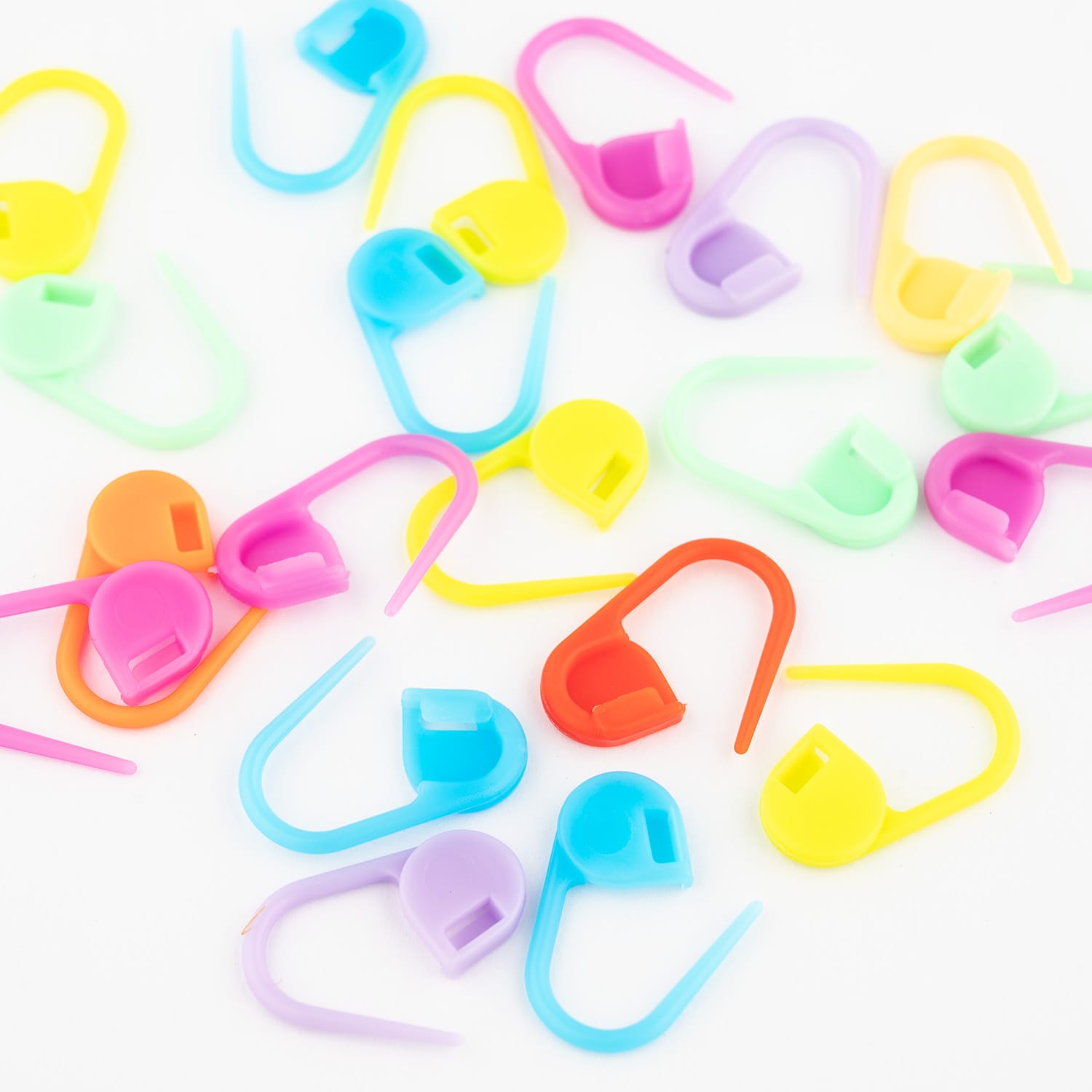 Yarnly Stitch Markers