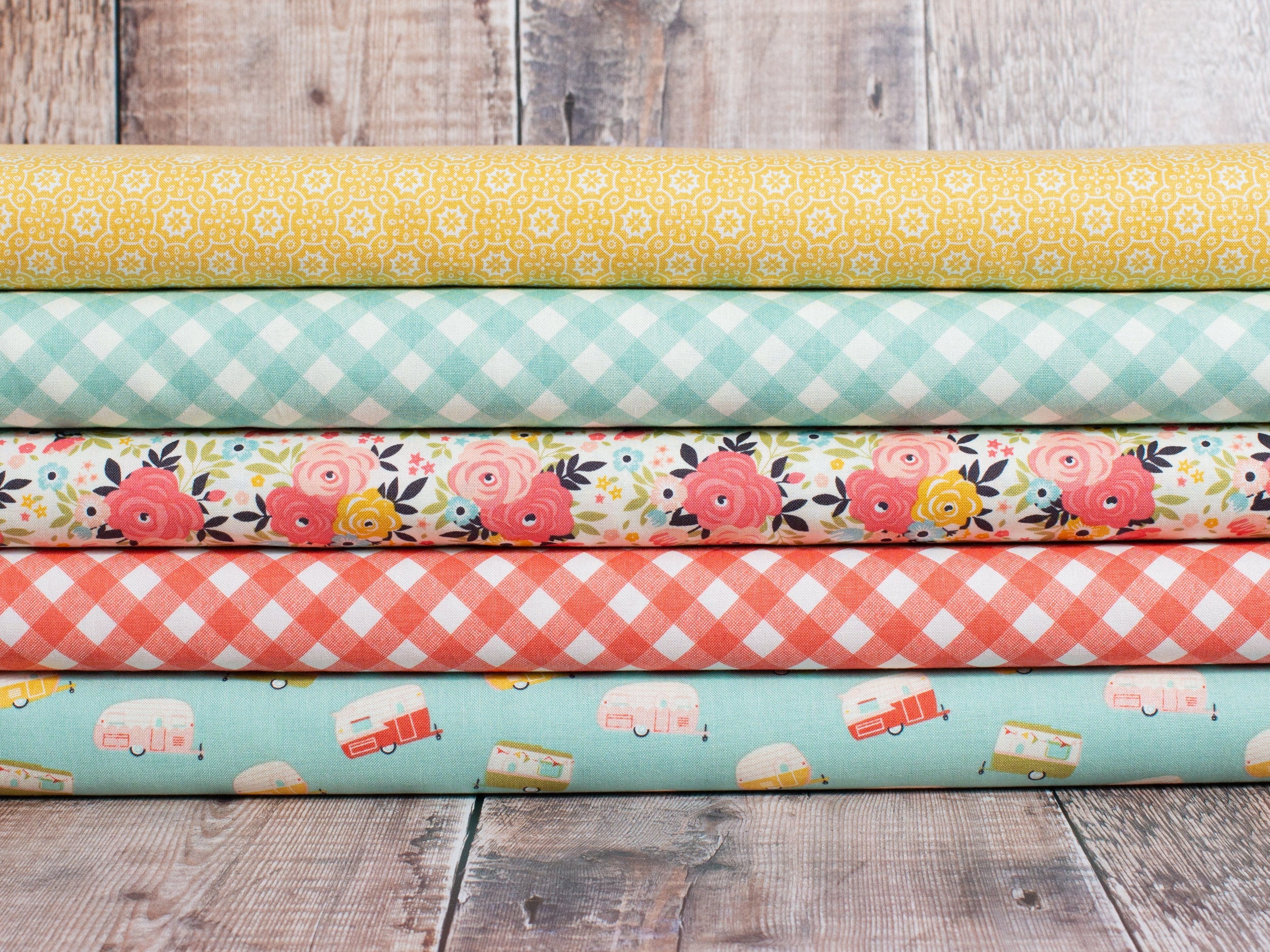 Cream and coral floral cotton fabric - 'Joy in the Journey' Riley Blake