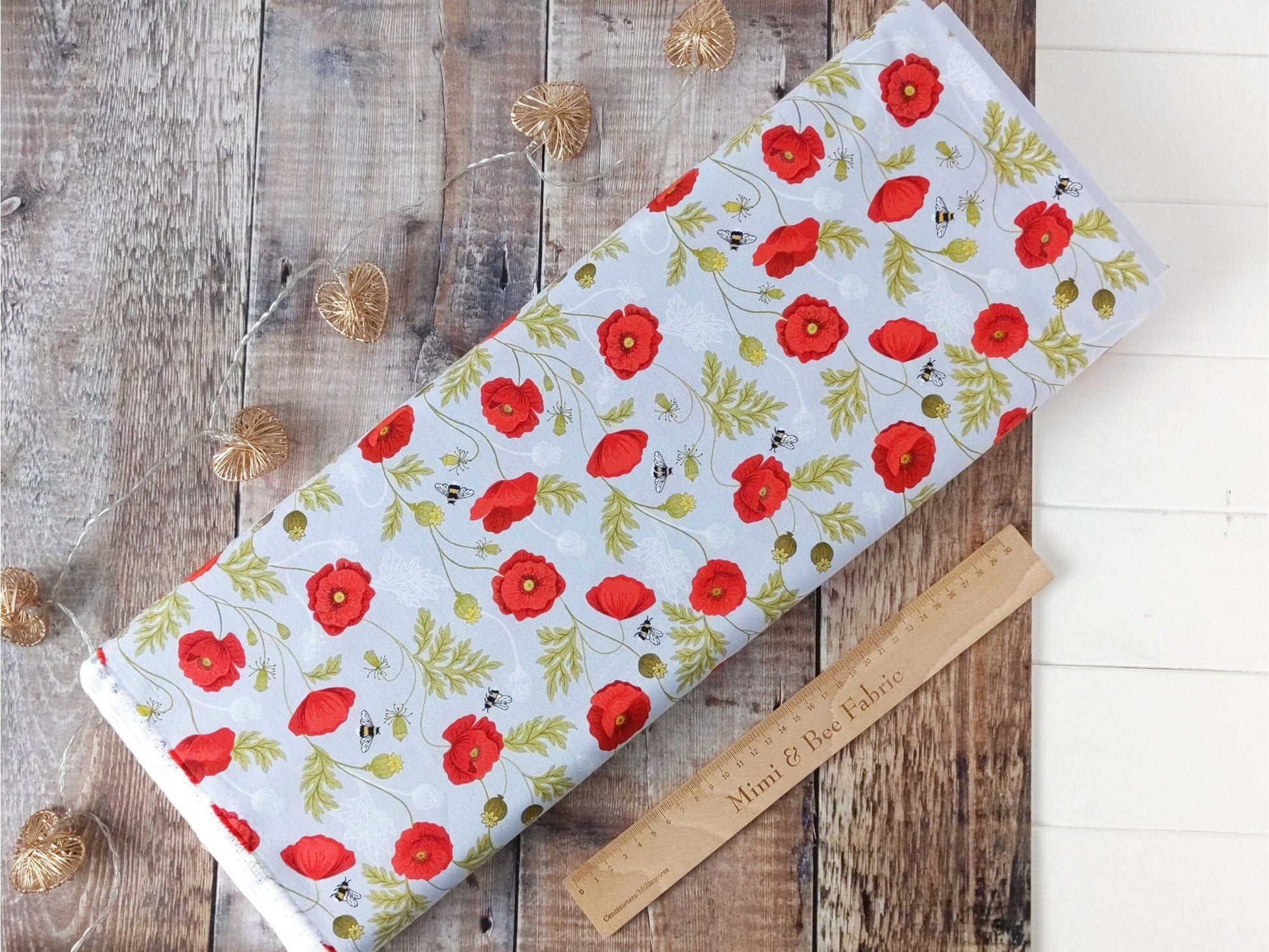 Fabric Poppies and bees on grey cotton fabric - Poppies by Lewis & Irene